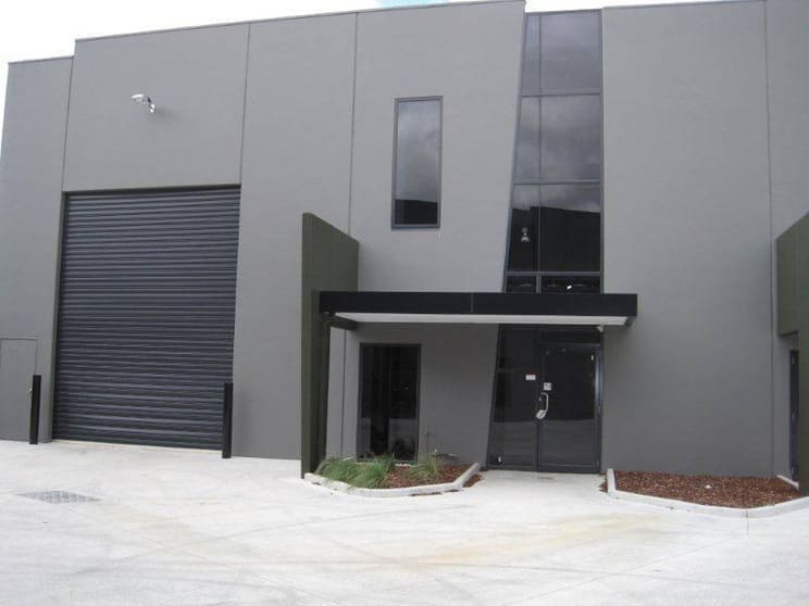 Click to view all images 6/7-8 Len Thomas Place Narre Warren VIC 3805 - Image 1