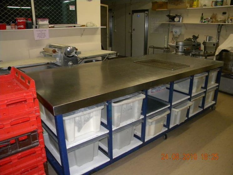 Click to view all images LAZIO'S/61 Heatherton Road Endeavour Hills VIC 3802 - Image 2