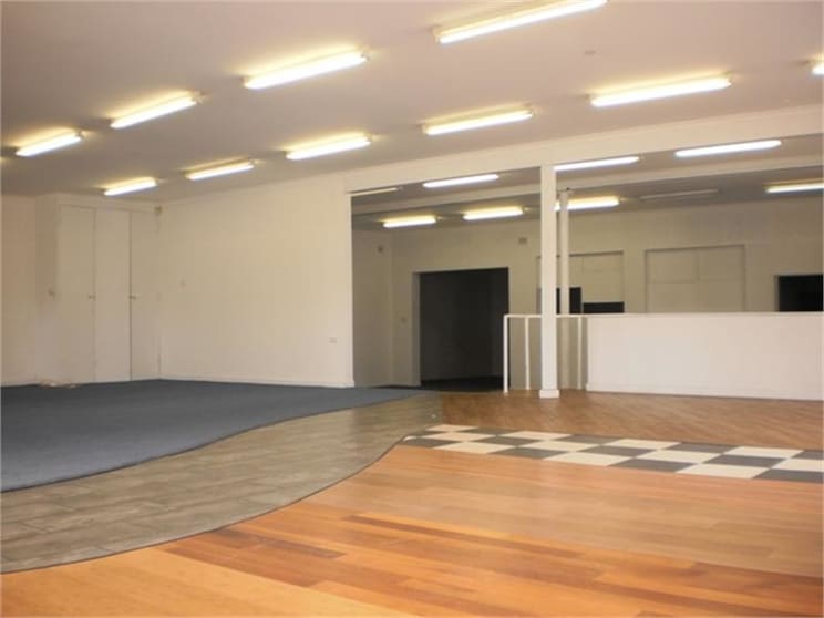 Click to view all images 232 Rocky Point Road Ramsgate NSW 2217 - Image 2