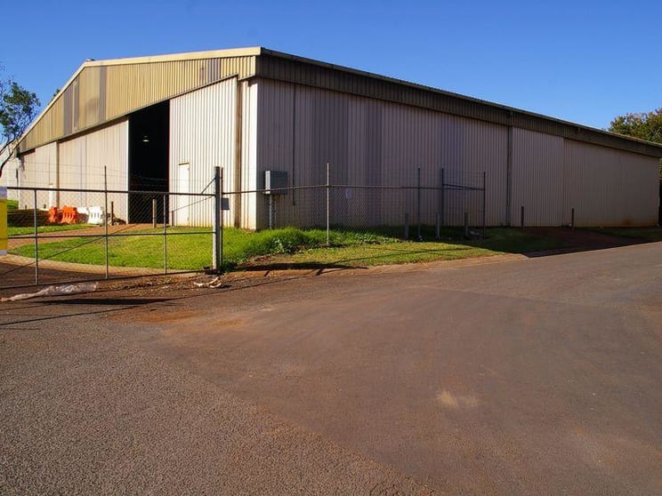 311 Taylor Street Wilsonton QLD 4350 - Image 2