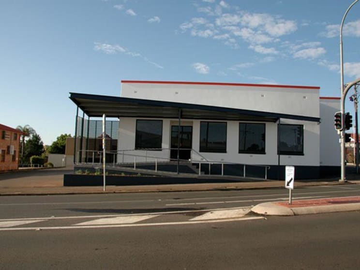 90-92 Russell Street Toowoomba City QLD 4350 - Image 1