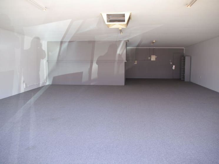 Click to view all images 4/8 Stuart Street Dalby QLD 4405 - Image 2