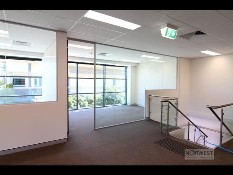 Click to view all images 5/14-16 Lexington Drive Bella Vista NSW 2153 - Image 3
