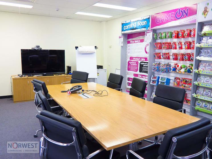 Click to view all images 5/13 Hoyle Avenue Castle Hill NSW 2154 - Image 2