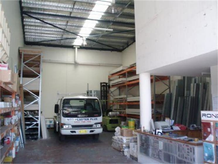 Click to view all images 3/405-411 West Botany Street Rockdale NSW 2216 - Image 2