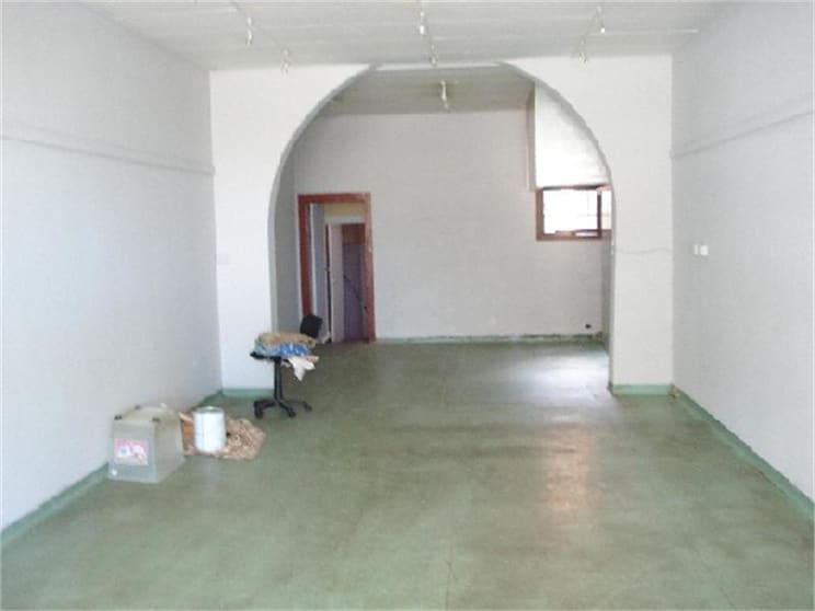 Click to view all images 101 Burwood Road Hawthorn VIC 3122 - Image 2