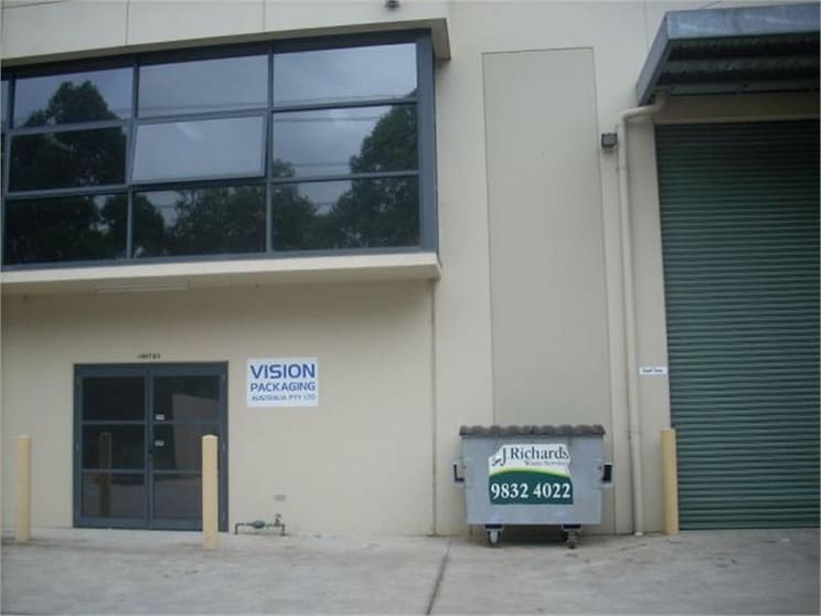 Click to view all images 23/22-30 Northumberland Drive Caringbah NSW 2229 - Image 2