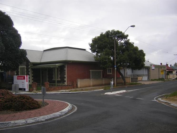 Click to view all images 32 Smith Street Thebarton SA 5031 - Image 3