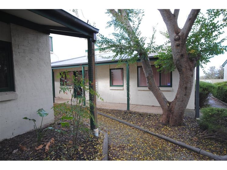 Click to view all images Unit 3, 247 Milne Road Modbury North SA 5092 - Image 1