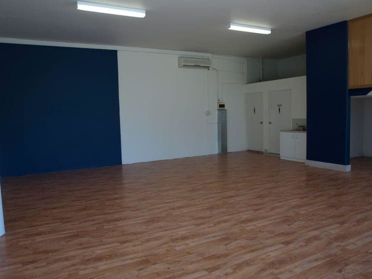 Click to view all images 12/165 Waldron Road Chester Hill NSW 2162 - Image 3