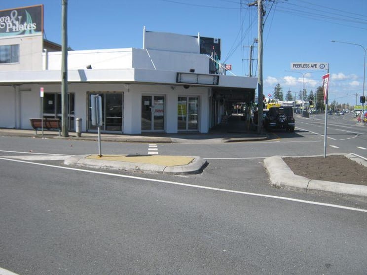 Click to view all images Mermaid Beach QLD 4218 - Image 3