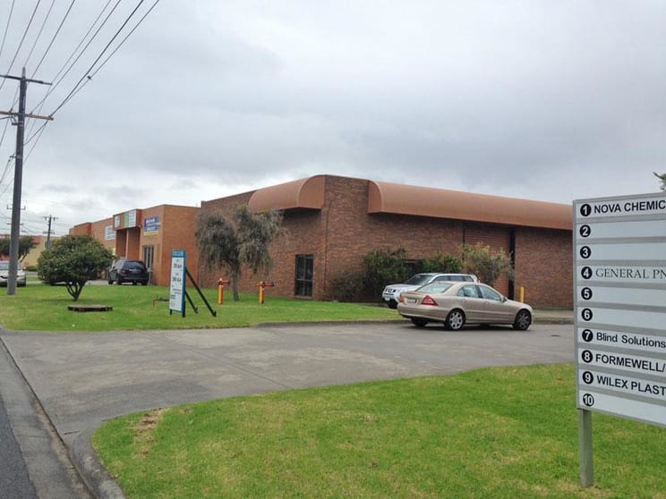 1/13-17 Crawford St Braeside VIC 3195 - Image 1