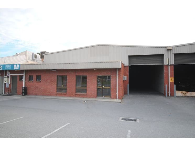 Click to view all images 17 Birralee Road Regency Park SA 5010 - Image 1