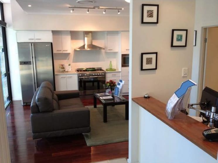 Click to view all images 7 / 133 Brisbane Street Jimboomba QLD 4280 - Image 1