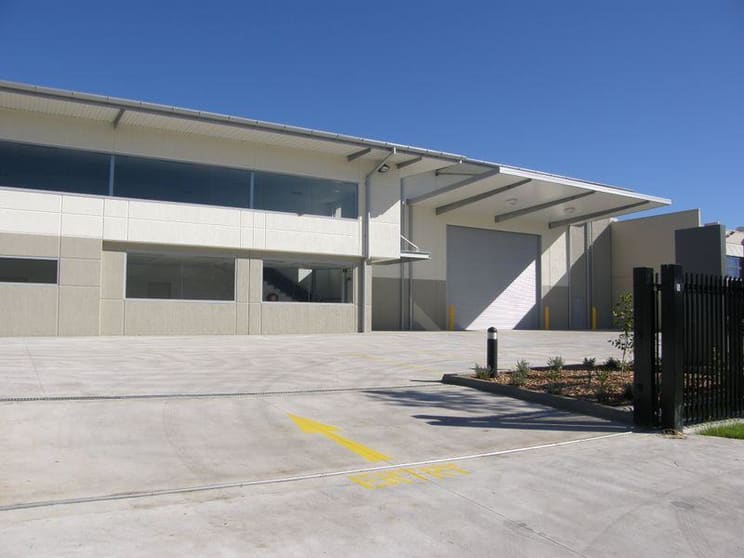 Click to view all images Prestons NSW 2170 - Image 1