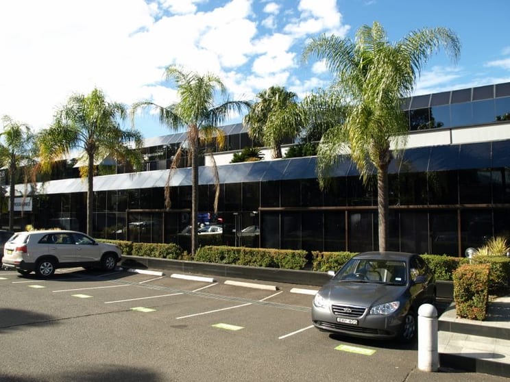 Click to view all images Auburn NSW 2144 - Image 1