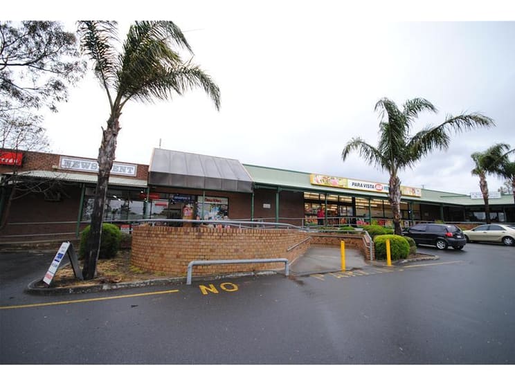 Click to view all images Shop 14, Corner Nelson & Warren Road Para Vista SA 5093 - Image 1