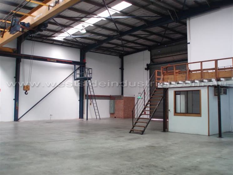 Click to view all images 14 Muir Place Wetherill Park NSW 2164 - Image 2