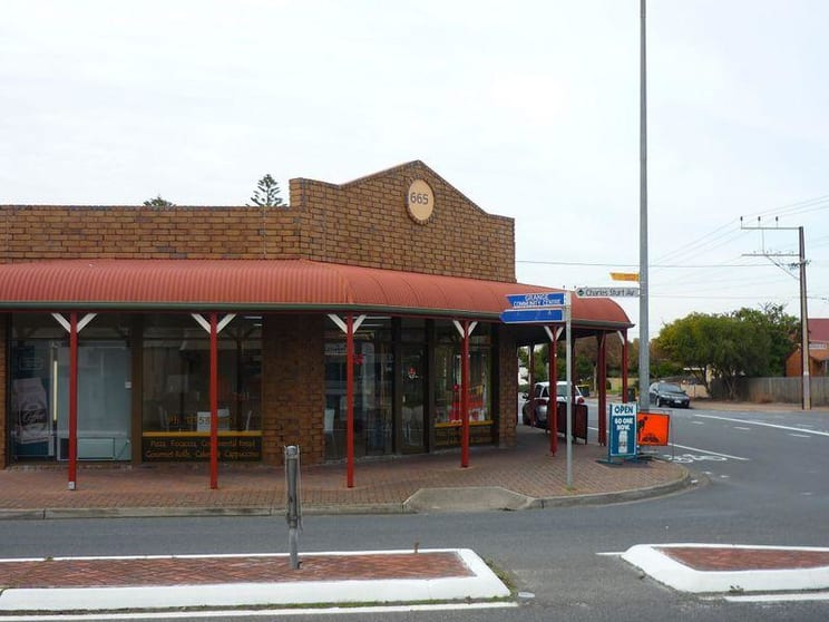 Click to view all images Grange SA 5022 - Image 3