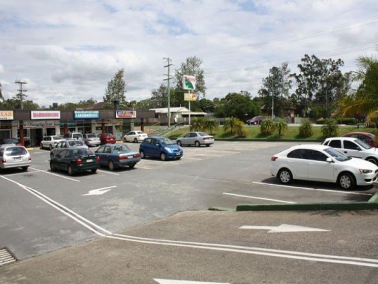 Click to view all images 1 Sarah Street Loganlea QLD 4131 - Image 3