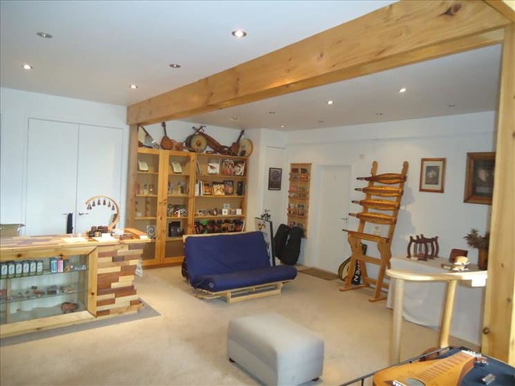 Click to view all images 307 Albert Street Brunswick VIC 3056 - Image 3