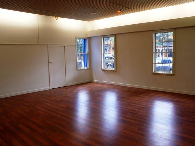 292 Ruthven Street Toowoomba City QLD 4350 - Image 2