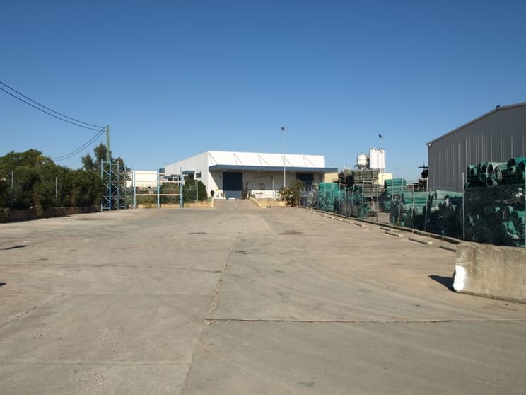 Click to view all images 51 Fourth Avenue Blacktown NSW 2148 - Image 3