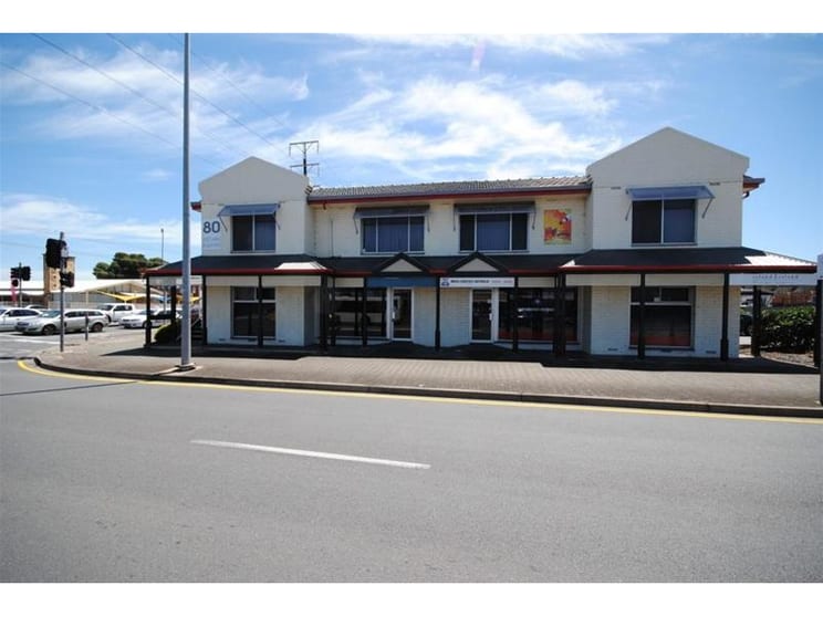 Click to view all images Cnr West Lakes Boulevard & Tapleys Hill Road Seaton SA 5023 - Image 1