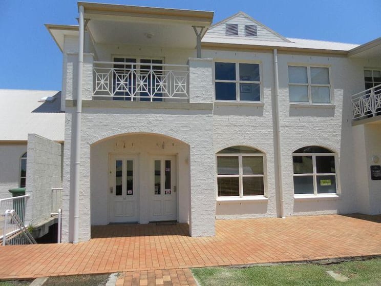 Click to view all images 10/25 Isabel Street Toowoomba City QLD 4350 - Image 1