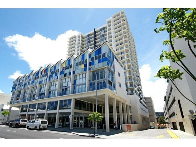 Office 5/996 Hay Street Perth WA 6000 - Image 1