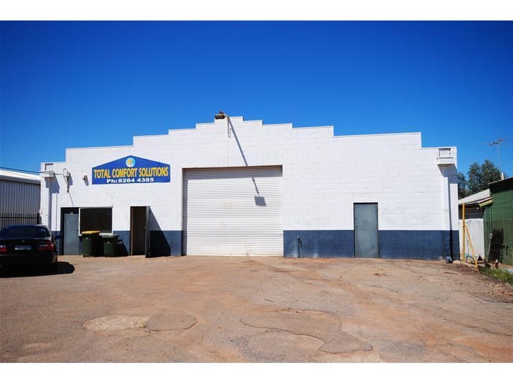 Click to view all images 53 Anderson Walk Smithfield SA 5114 - Image 2