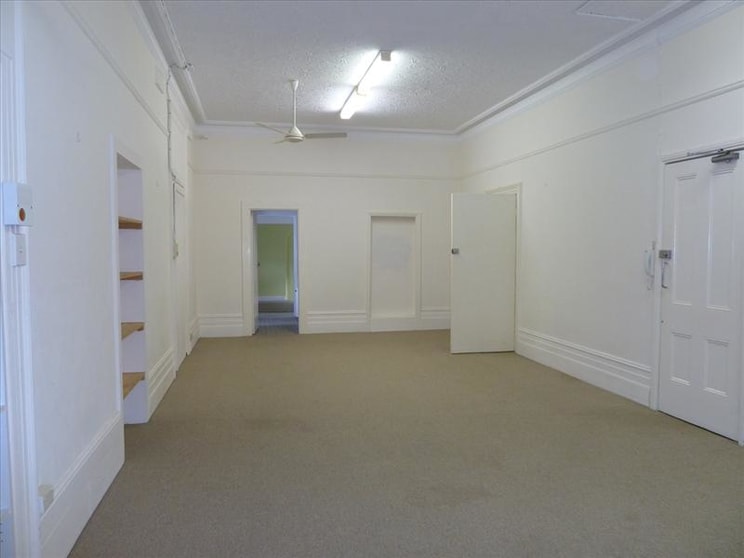 Click to view all images Suite 3/89B Cowles Road Mosman NSW 2088 - Image 2