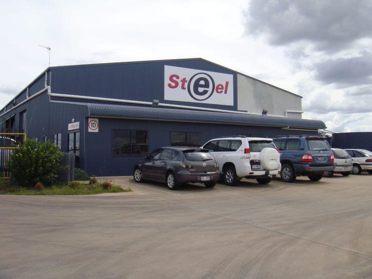 Click to view all images 32 Carrington Road Torrington QLD 4350 - Image 1