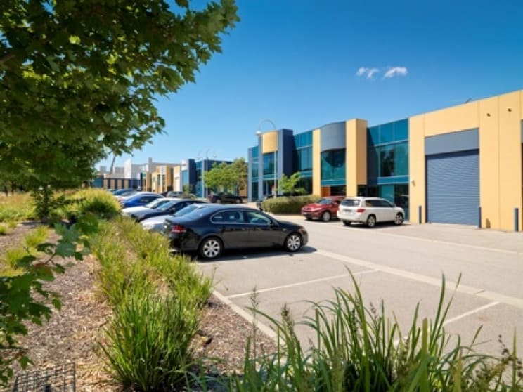 Click to view all images B9/2A Westall Road Clayton VIC 3168 - Image 1