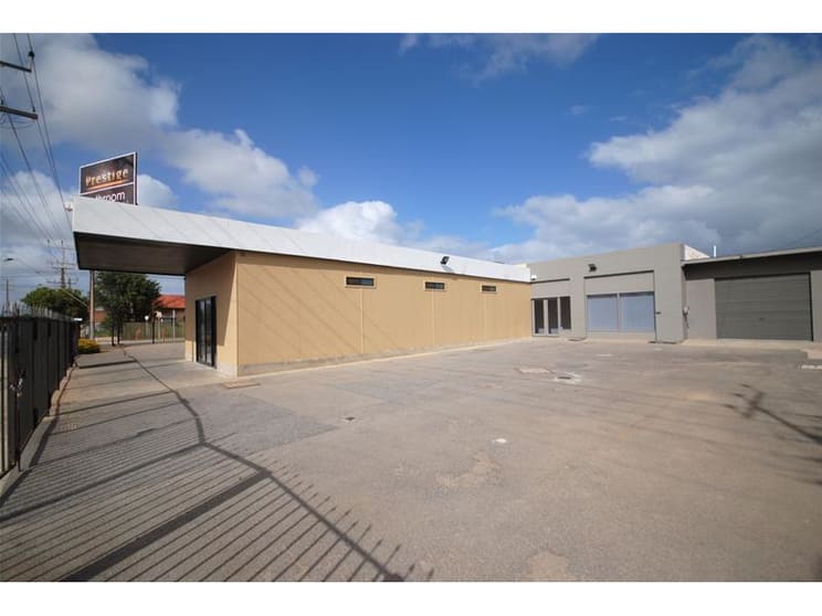 Click to view all images 136 Tapleys Hill Road Royal Park SA 5014 - Image 2