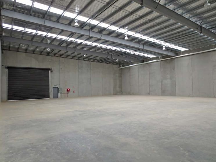 Click to view all images 1/167 Princes Highway Hallam VIC 3803 - Image 3