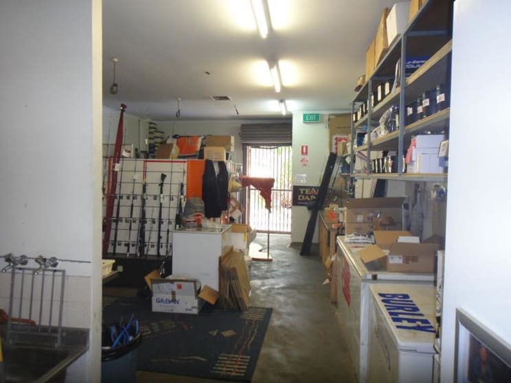 Click to view all images 517 Main Street Mordialloc VIC 3195 - Image 3