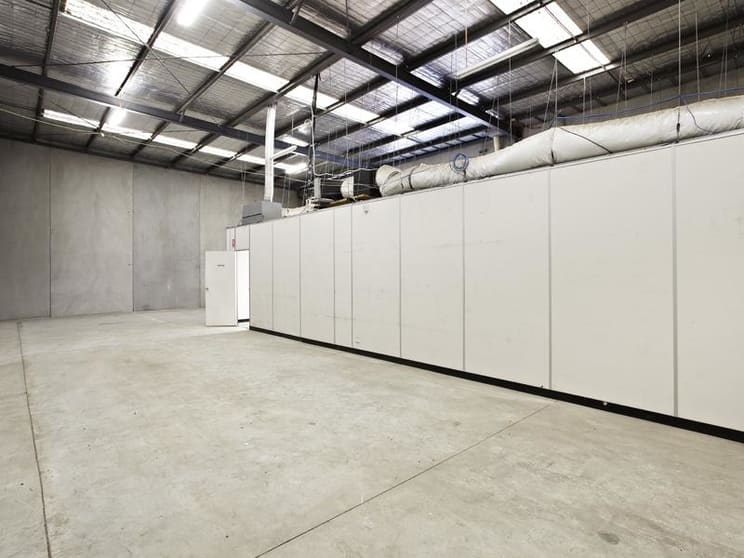 Click to view all images Clayton VIC 3168 - Image 3