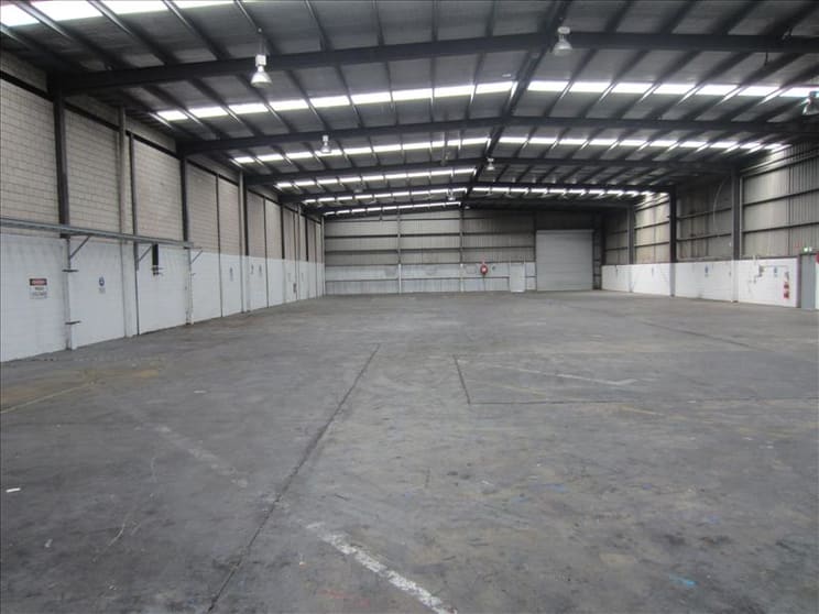 Click to view all images 22 Commercial Road Dandenong VIC 3175 - Image 2