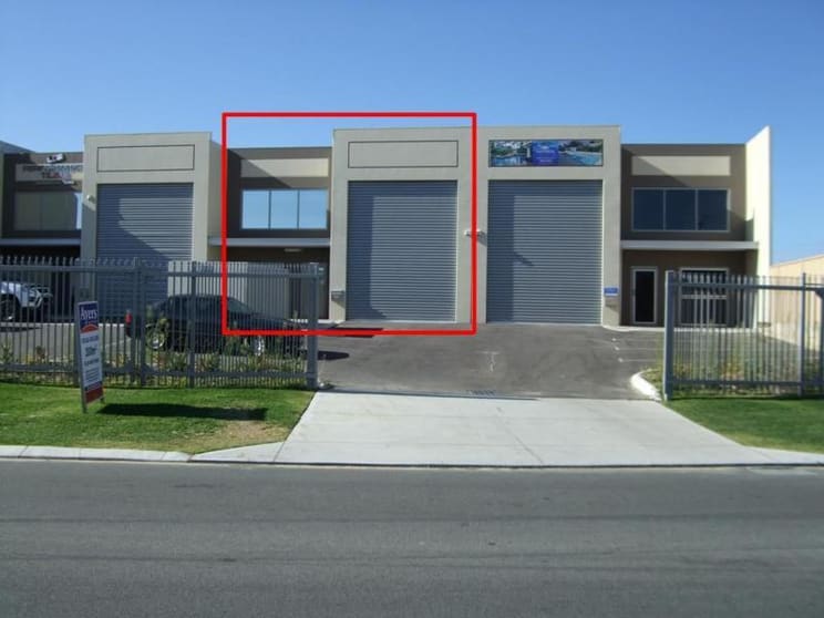 2/1 Furniss Road Landsdale WA 6065 - Image 1