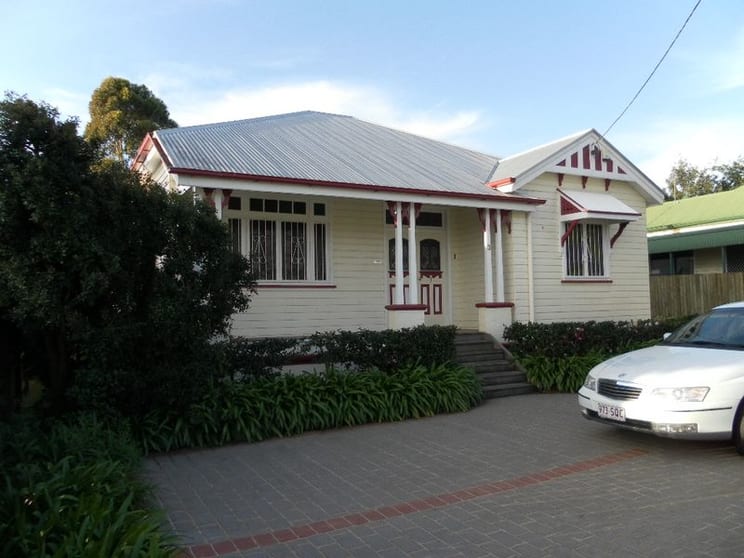 Click to view all images 3 Thomas Street Toowoomba City QLD 4350 - Image 1