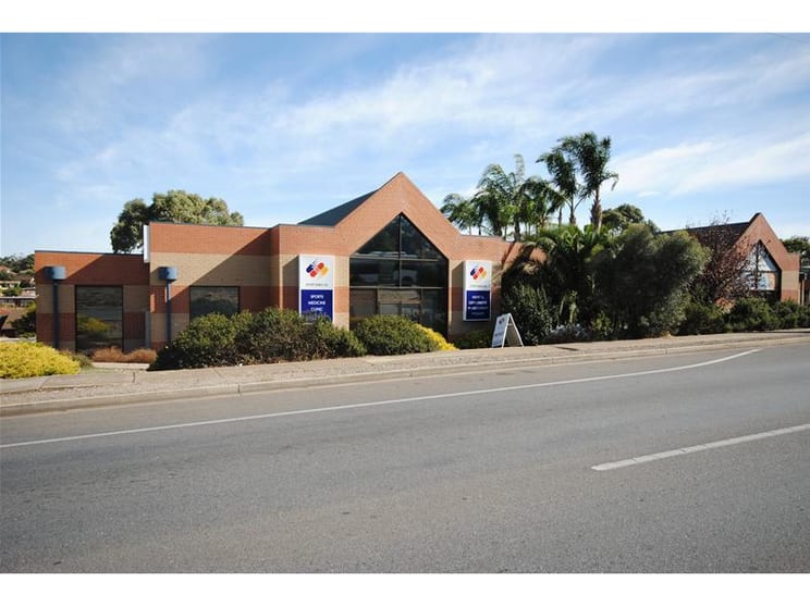 Click to view all images Ptn 221-223 Main South Road Morphett Vale SA 5162 - Image 1