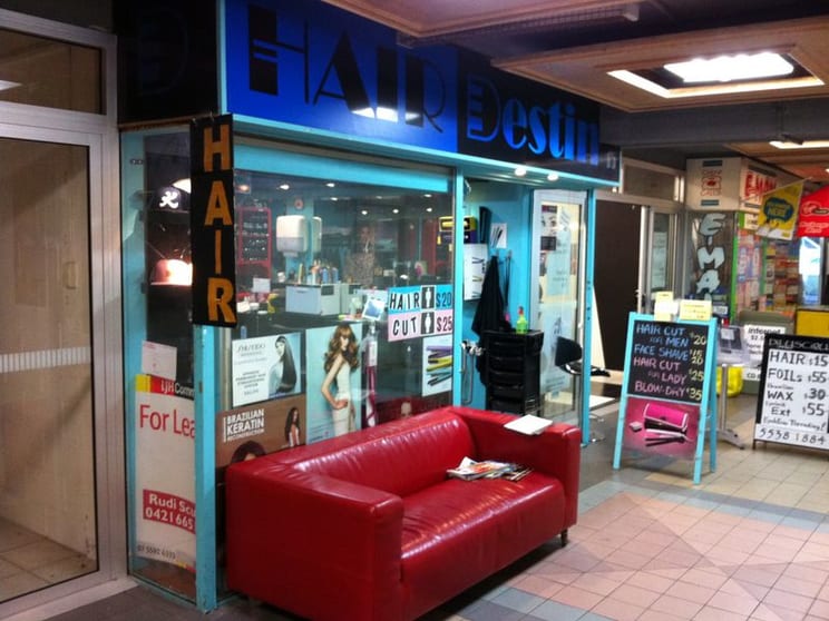 Click to view all images 18/3131 Surfers Paradise Blvd Surfers Paradise QLD 4217 - Image 2