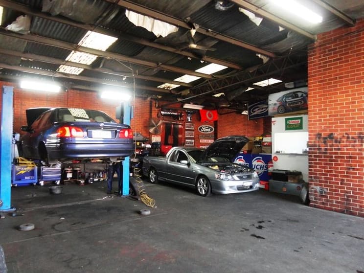 Click to view all images 8 Orthla Avenue Heidelberg West VIC 3081 - Image 2