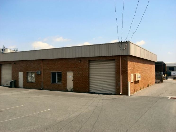 Click to view all images Unit 6//1 Dampier Road Welshpool WA 6106 - Image 1