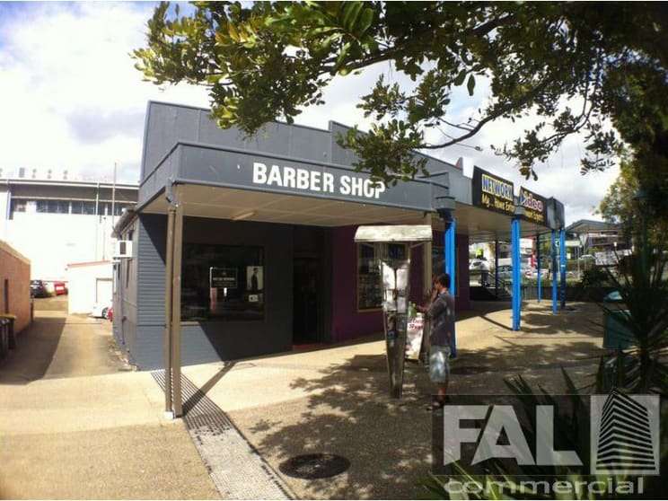 Click to view all images Oxley QLD 4075 - Image 2