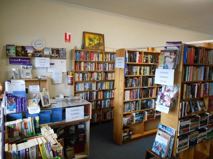 Click to view all images 16 Chapel Street Blackburn VIC 3130 - Image 2