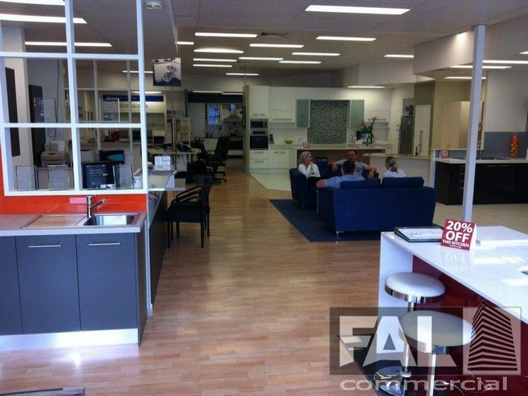 Click to view all images Indooroopilly QLD 4068 - Image 3
