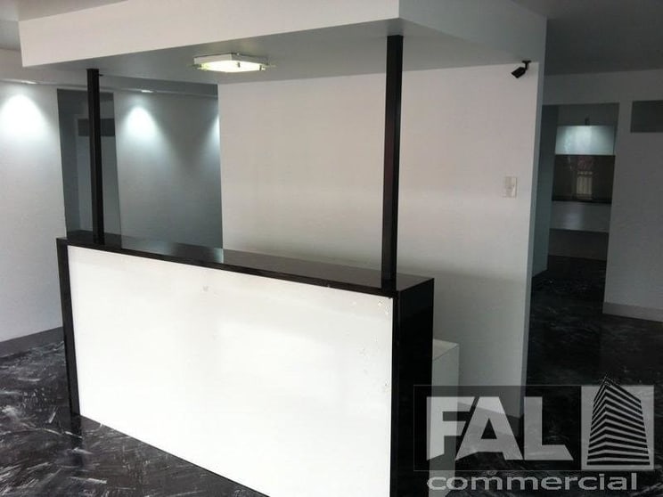 Click to view all images Milton QLD 4064 - Image 1