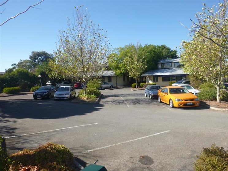 Click to view all images Unit 2/247 Milne Road Modbury North SA 5092 - Image 3